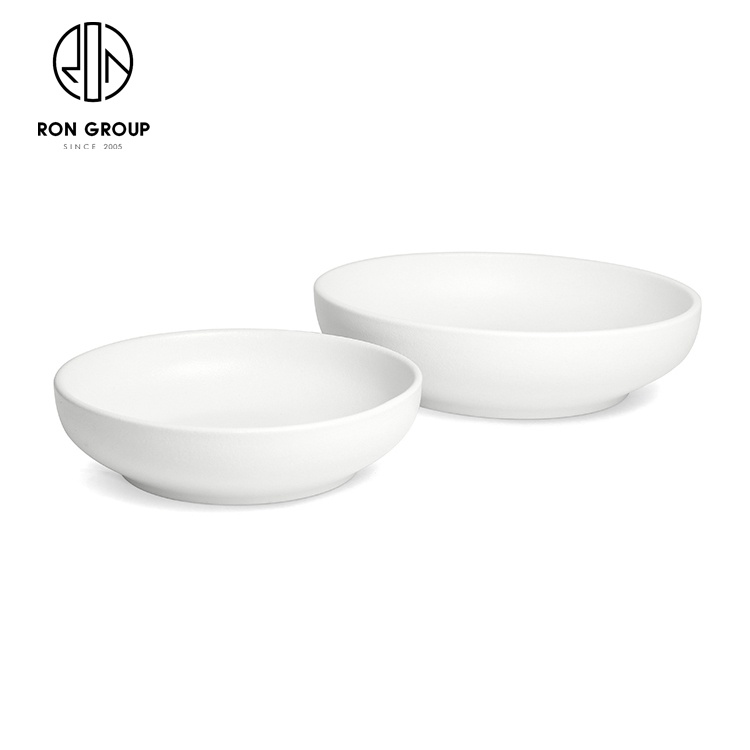 Nice soup serving dishes wholesale chip ceramic restaurant porcelain plates white
