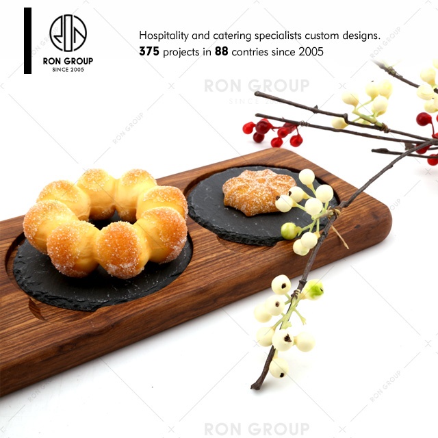 Wholesale Restaurant Wedding Decoration Kitchenware Dishware Black Food Sushi Serving Round Stone Slate Plate with Wooden Rim