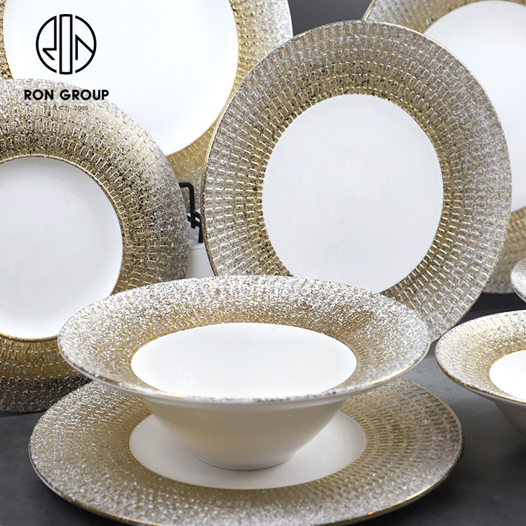 Luxury Golden Snowflake Porcelain Pasta Plate for Upscale Hotel Dining