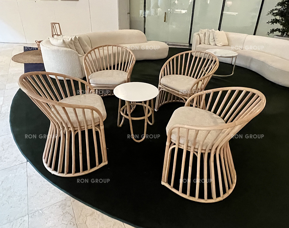 Hotel Dining Spaces and the Role of Luxury Furniture