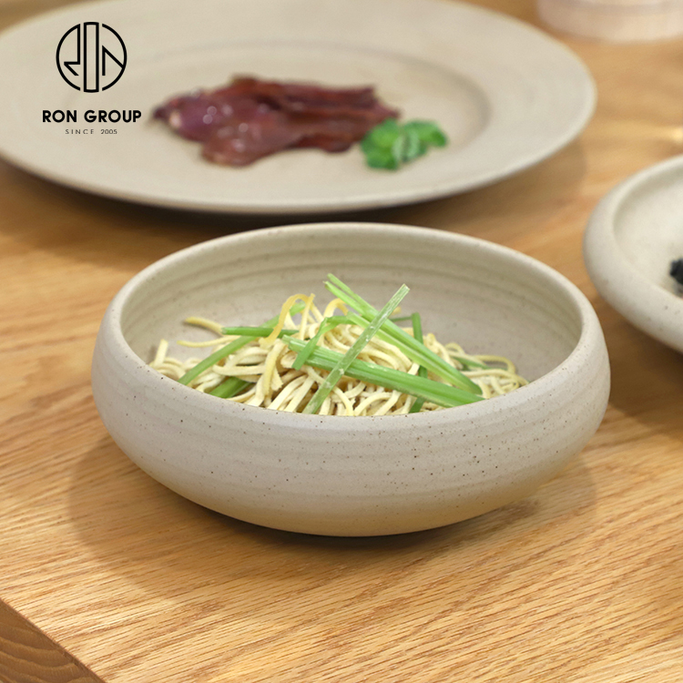 Minimalist Speckled Melamine Soup Bowl & Side Plate for Commercial Catering