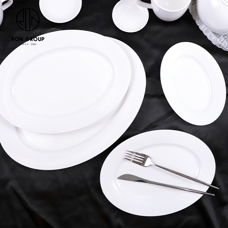Custom Oval White Ceramic Serving Plate for Steak, Dessert and Restaurant Dining