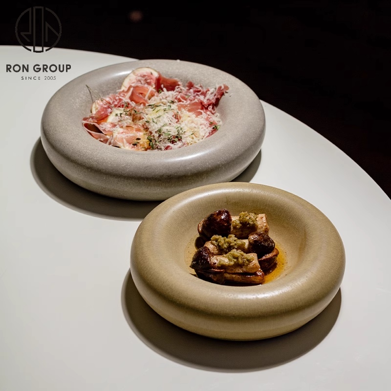 Modern Creative Ceramic Salad & Dessert Plate for Commercial Dining