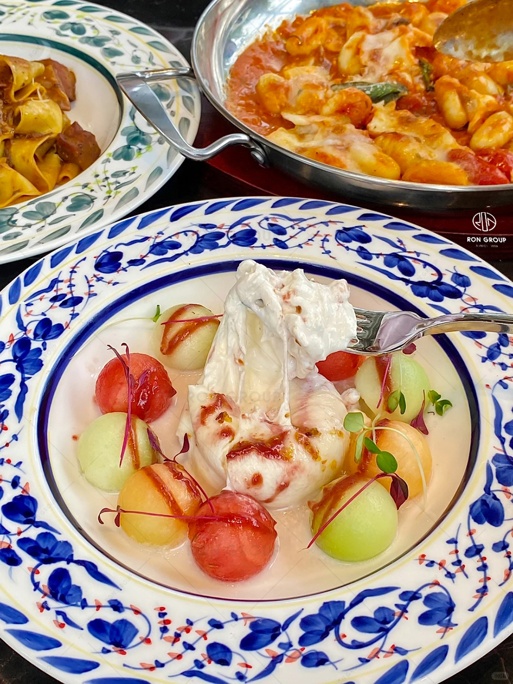 The Italian Dining Secret You Didn’t Know: Patterned Plates That Define Authenticity