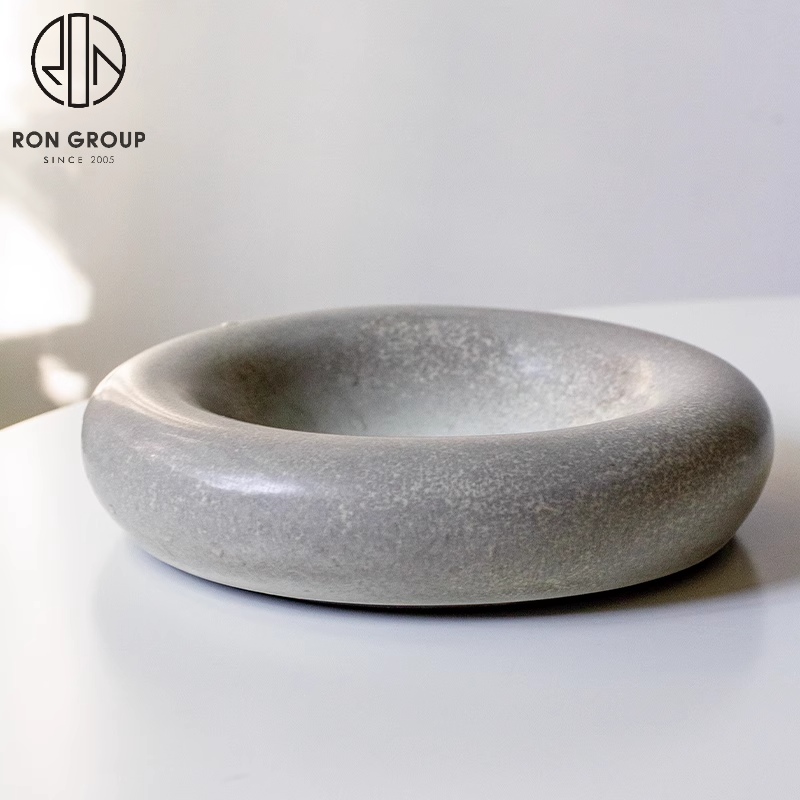 Modern Creative Ceramic Salad & Dessert Plate for Commercial Dining