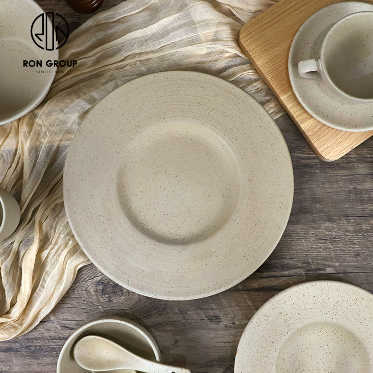 Nordic Speckled Clay Pasta Plate with Wide Rim for Upscale Restaurant Service