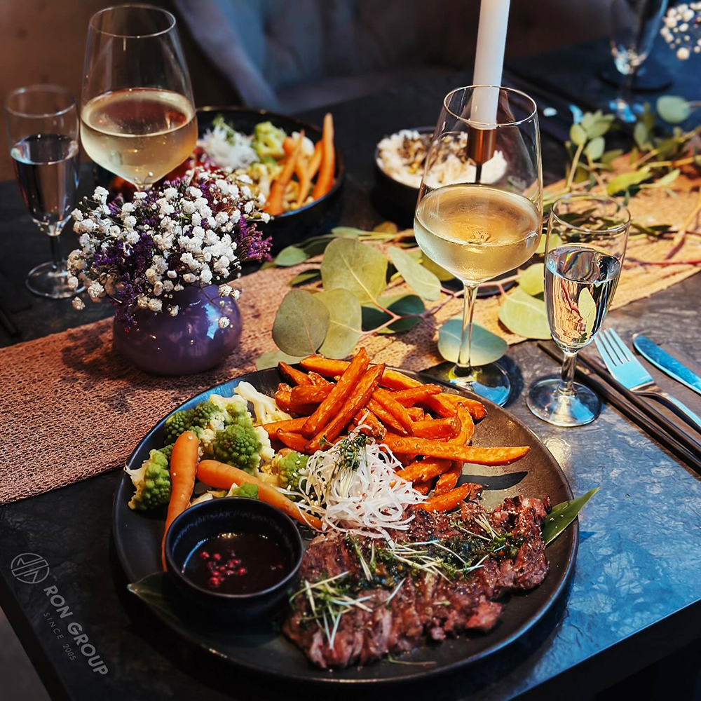 Furniture and Tableware Trends for Stylish Urban Restaurants