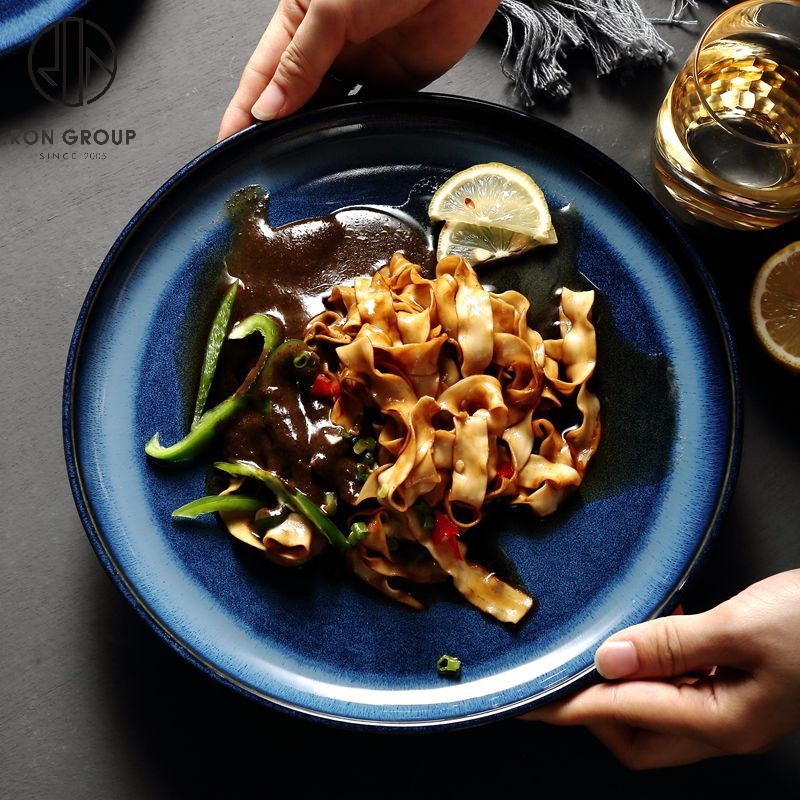 Kiln-Glazed Blue Ceramic Dinner Plate for Modern Restaurants