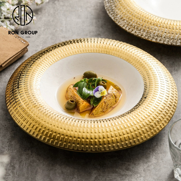 Wholesale Luxury Golden Embossed Porcelain Dinner Plate for Wedding Banquets and Event Catering