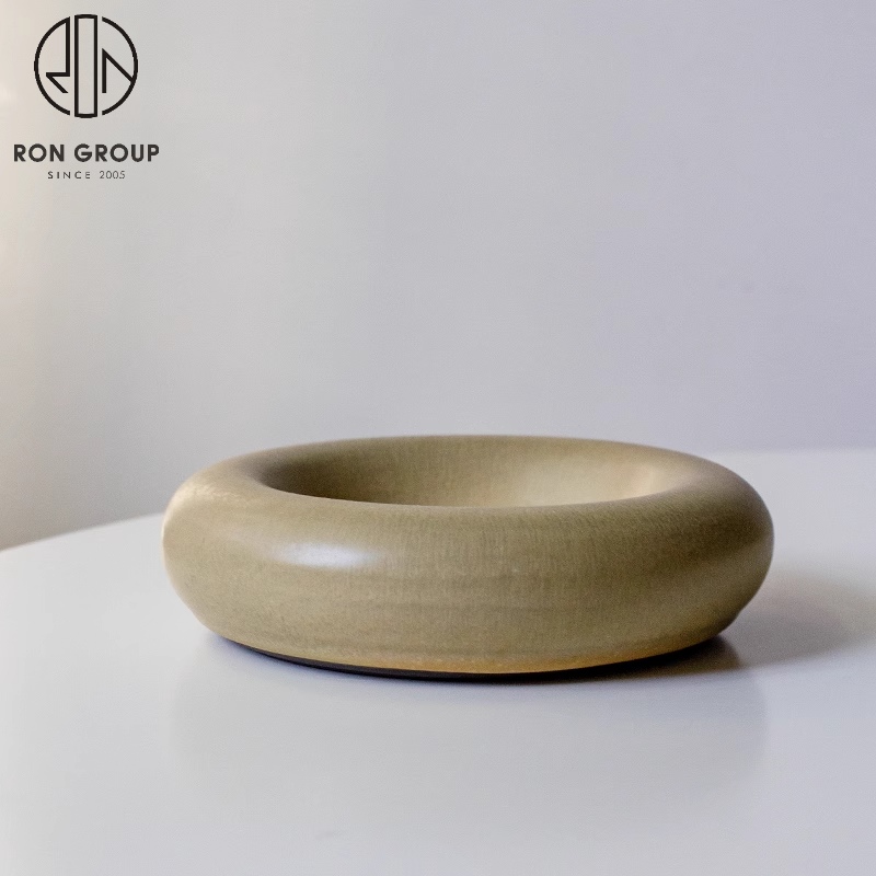 Modern Creative Ceramic Salad & Dessert Plate for Commercial Dining