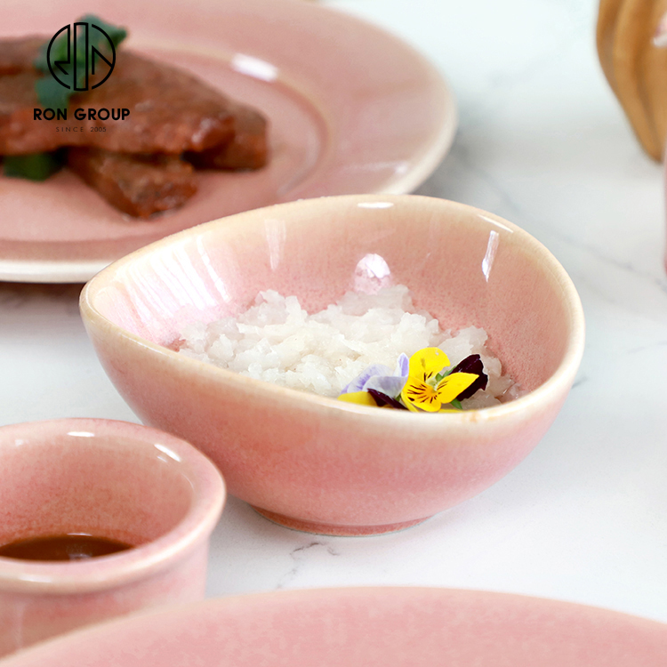 Pink Crackle-Glaze Irregular Ceramic Snack Bowl for Cafés and Restaurants